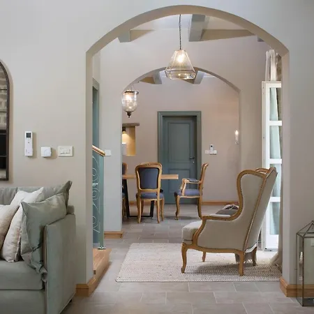Nevia Villa Ladici